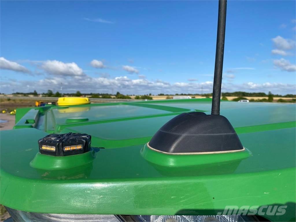 John Deere 7R 330 Traktoriai