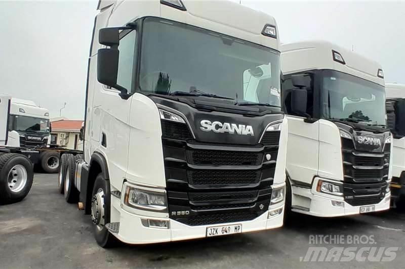 Scania R560 Kita