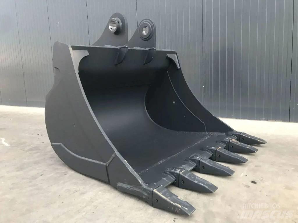 Komatsu PC210 Kaušai