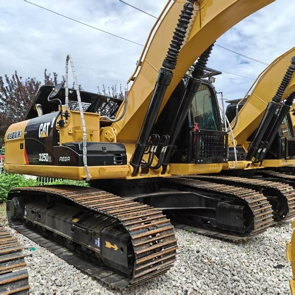 CAT 325D Vikšriniai ekskavatoriai