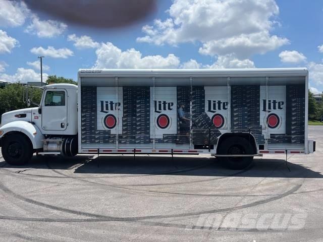 Peterbilt 337 Gėrimų tiekimo sunkvežimiai