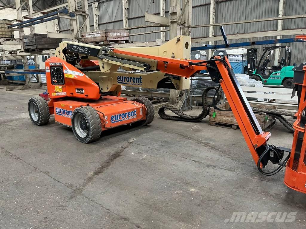 JLG E 450 AJ Alkūniniai keltuvai