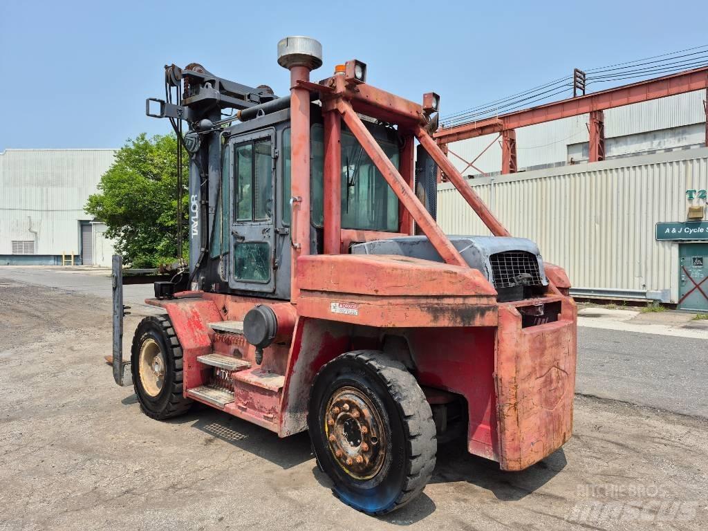 Taylor TX300S Šakiniai krautuvai - Kita
