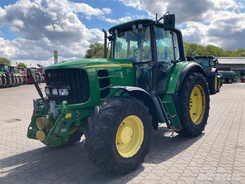 John Deere 6630 Traktoriai