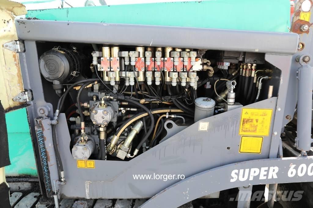 Vögele Super 600 Asfalto klotuvai