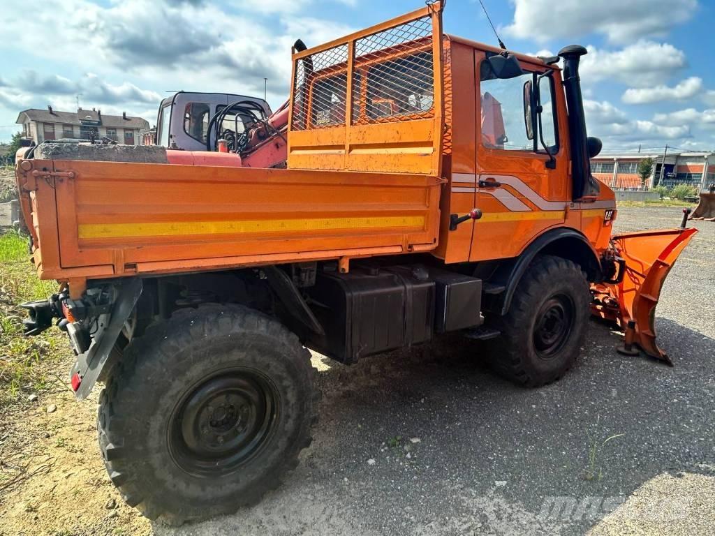 Mercedes-Benz unimog Sunkvežimiai su dengtu kėbulu