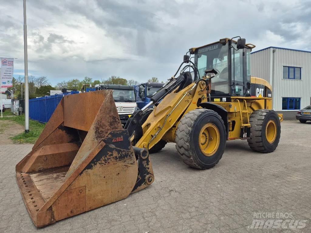 CAT 930G Naudoti ratiniai krautuvai