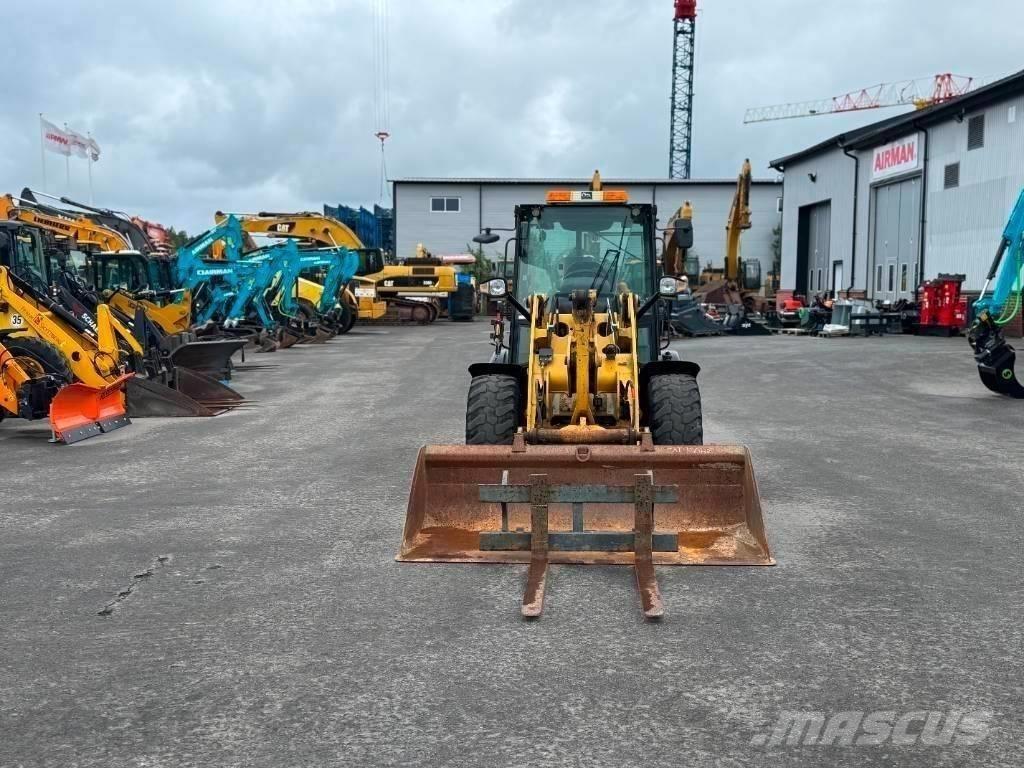 CAT 906 H Naudoti ratiniai krautuvai