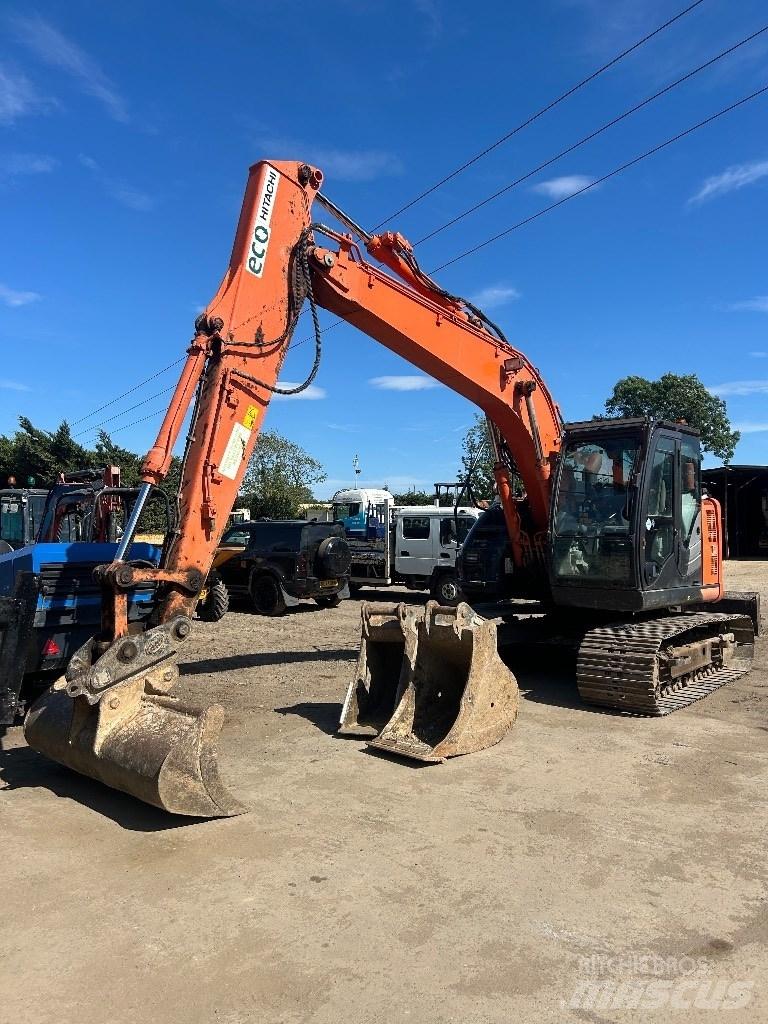 Hitachi ZX 135 US-6 Vikšriniai ekskavatoriai