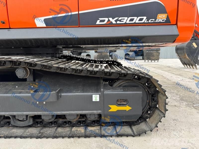 Doosan DX 300 LC-9C Vikšriniai ekskavatoriai