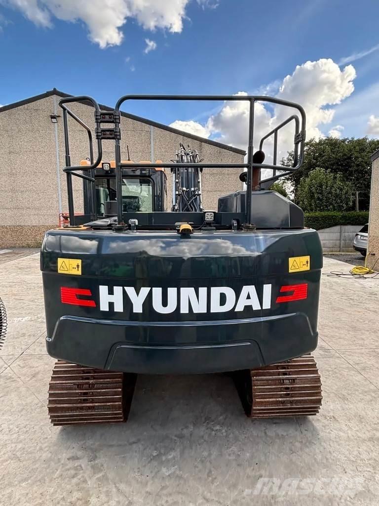 Hyundai HX140AL Vikšriniai ekskavatoriai