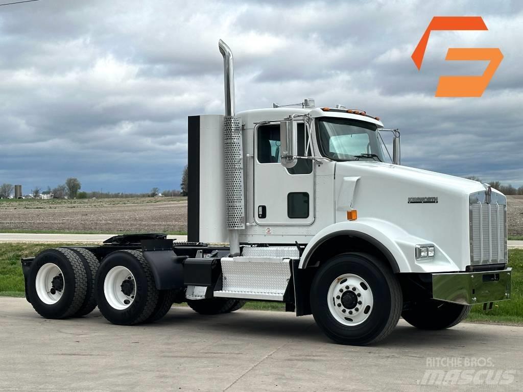 Kenworth T800 Naudoti vilkikai