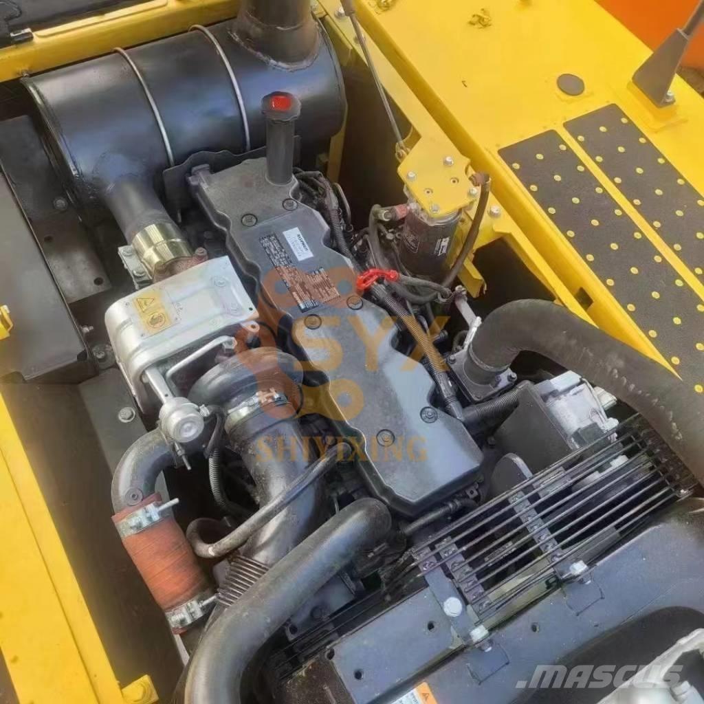 Komatsu PC 240 LC-8 Vikšriniai ekskavatoriai