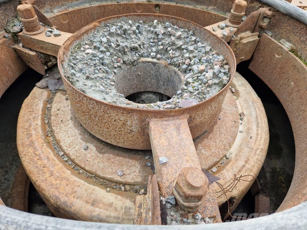 Svedala BD-8 Trupintuvai