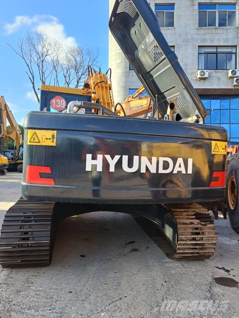 Hyundai R220LC-9S Vikšriniai ekskavatoriai