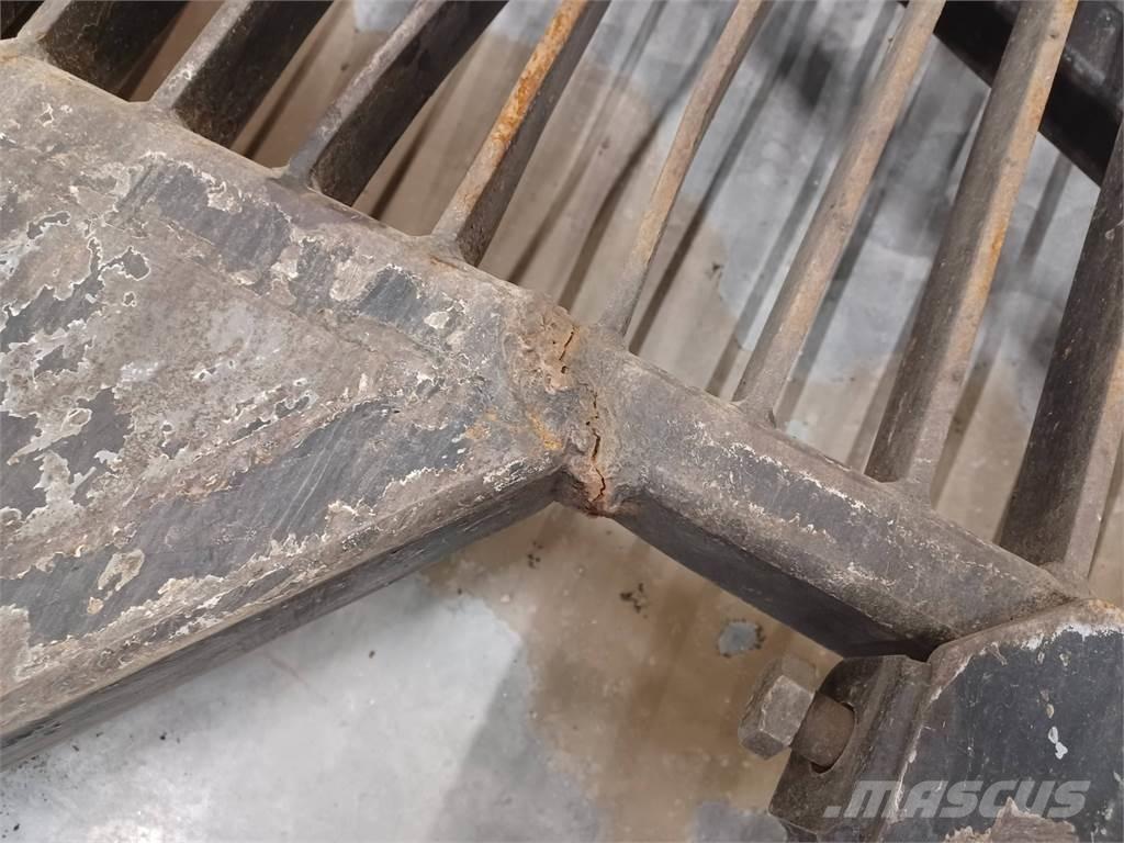 Komatsu 890.3 Kiti priedai