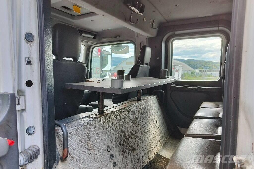 Mercedes-Benz 1018 Sunkvežimiai su dengtu kėbulu