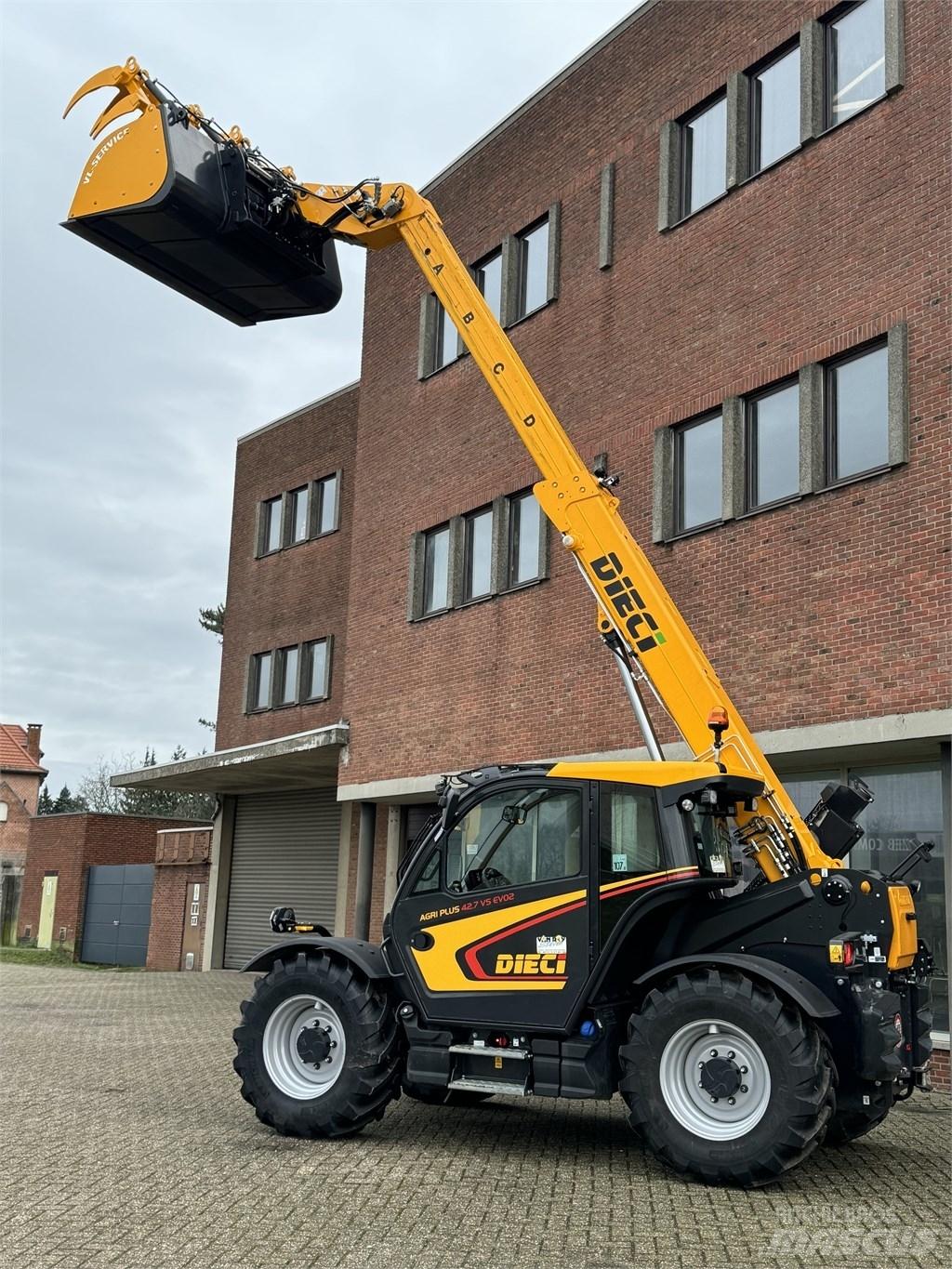 Dieci Agri plus 42.7 Teleskopiniai krautuvai žemės ūkiui