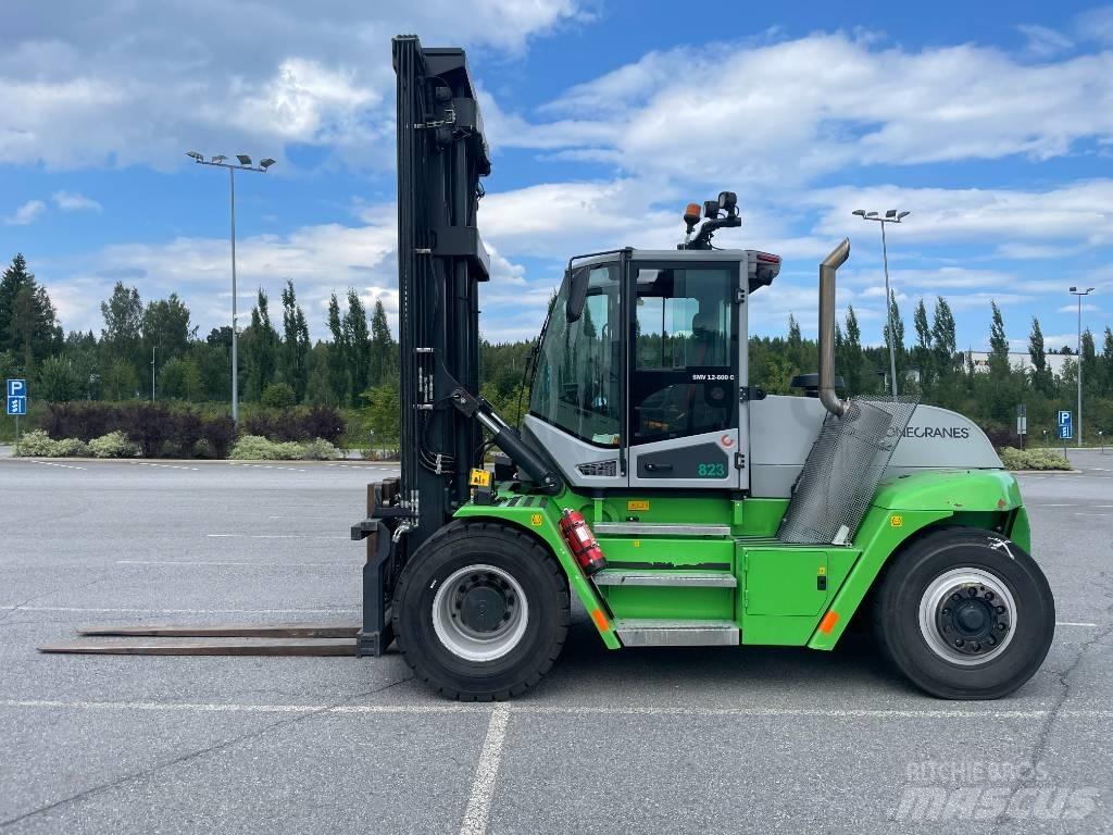 SMV 12-600C Dyzeliniai krautuvai