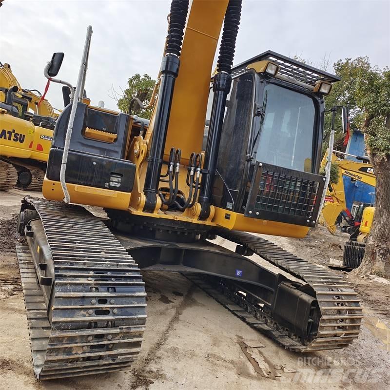 CAT 336 D Vikšriniai ekskavatoriai
