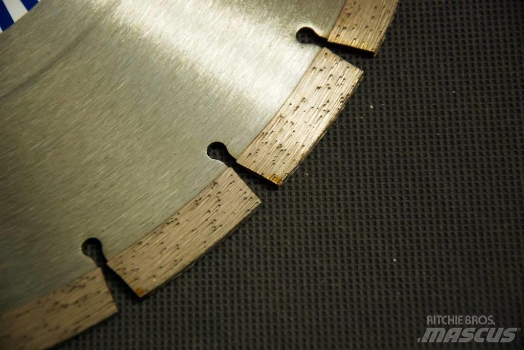 Husqvarna K4000 Akmens ir betono pjūklai