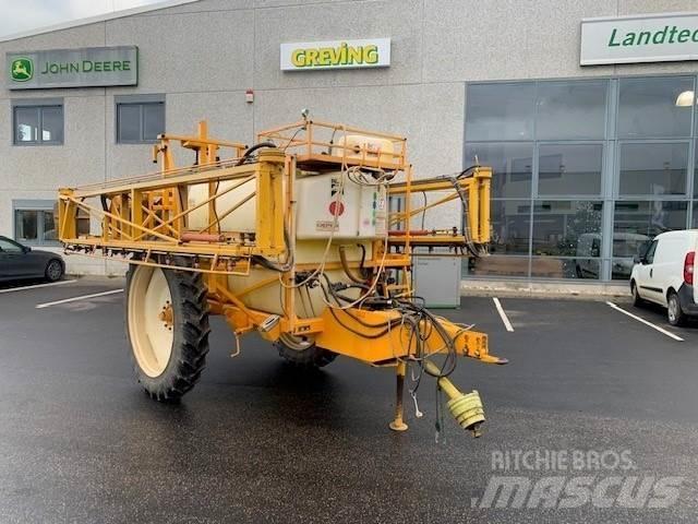 Dubex ANH 700N Prikabinami purkštuvai