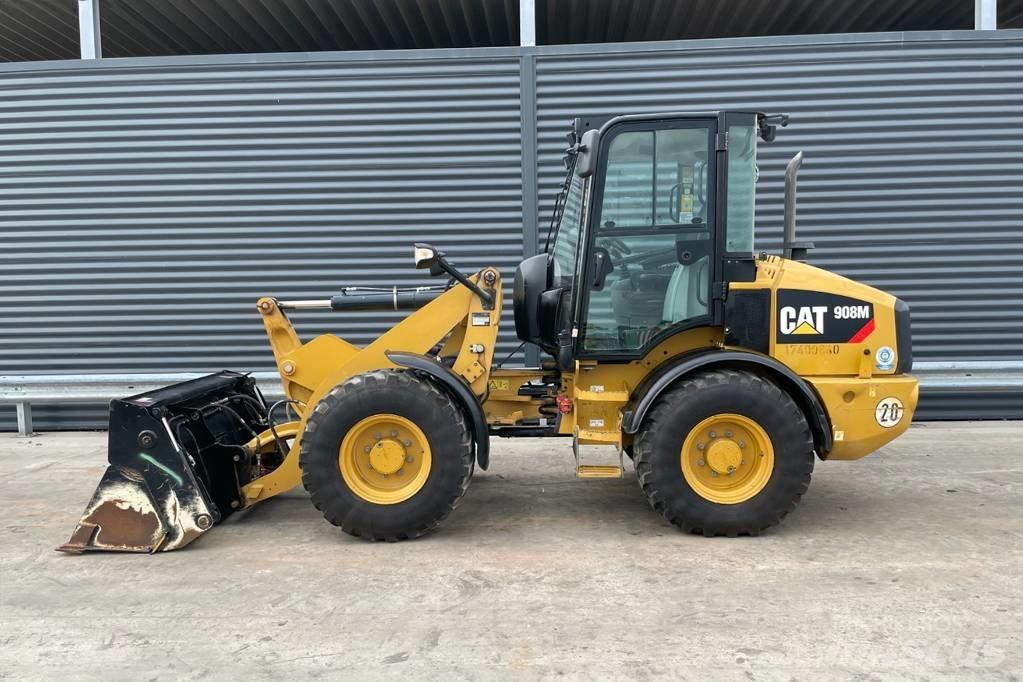 CAT 908M Naudoti ratiniai krautuvai