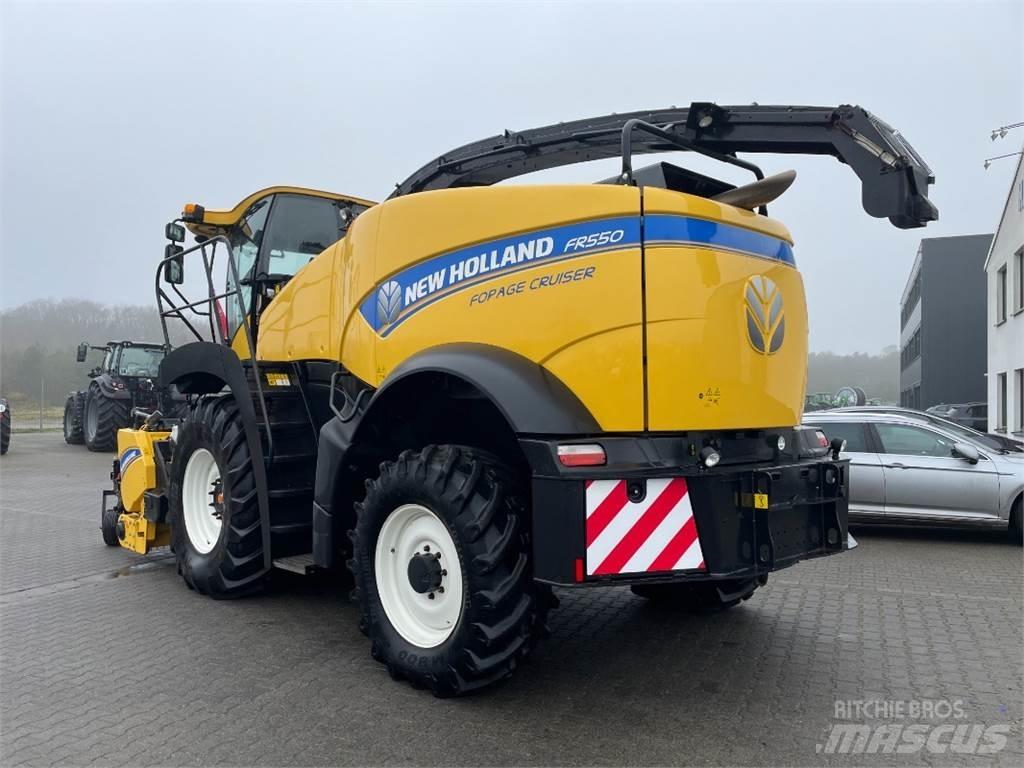New Holland FR 550 Pašarų kombainai