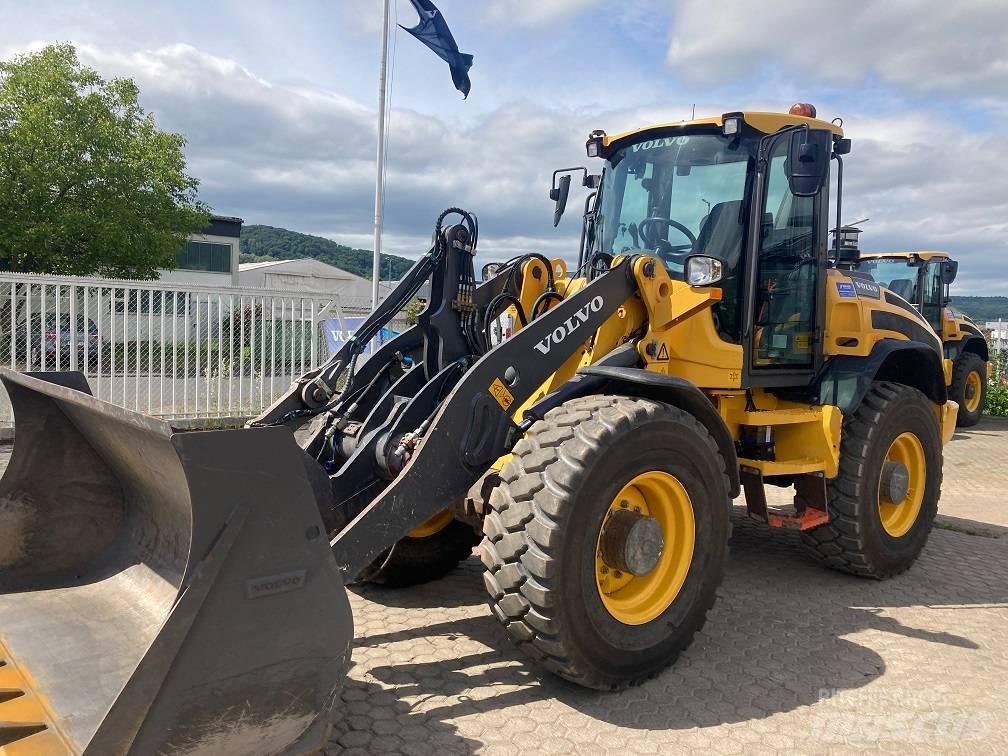 Volvo L 50 H Naudoti ratiniai krautuvai