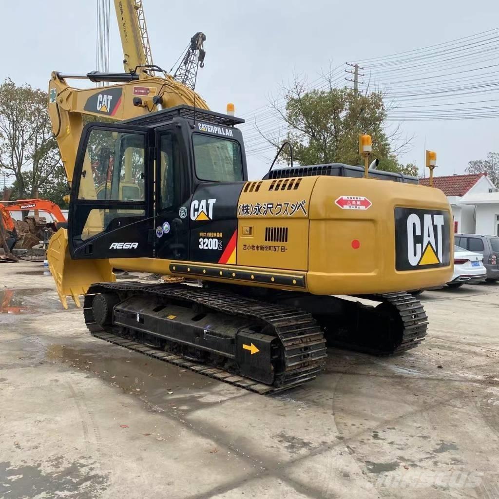 CAT 320 D Vikšriniai ekskavatoriai
