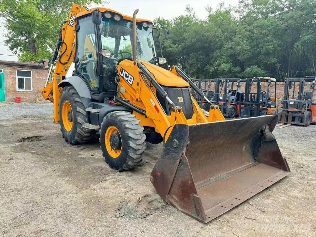 JCB 3 CX Ratiniai ekskavatoriai