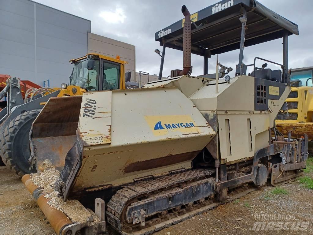 Titan 7820 Asfalto klotuvai