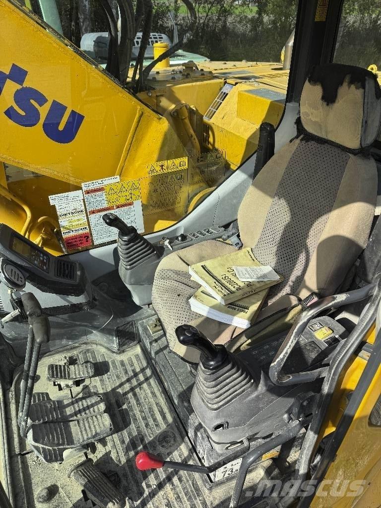 Komatsu PC 228 US-3 Vikšriniai ekskavatoriai
