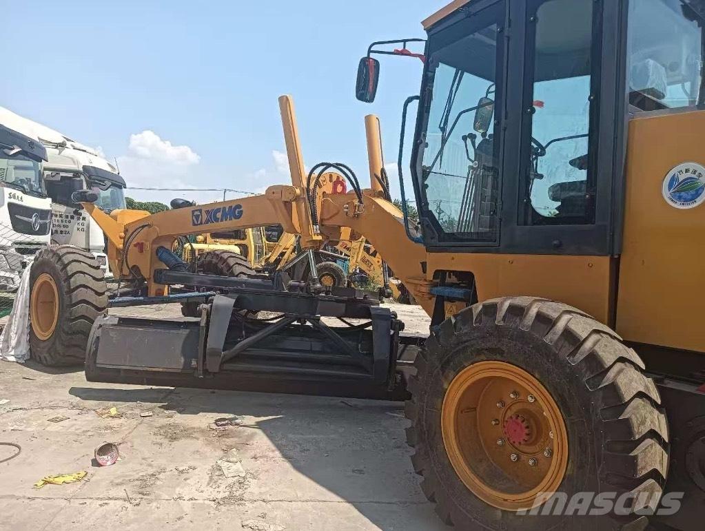 XCMG GR 180 Greideriai