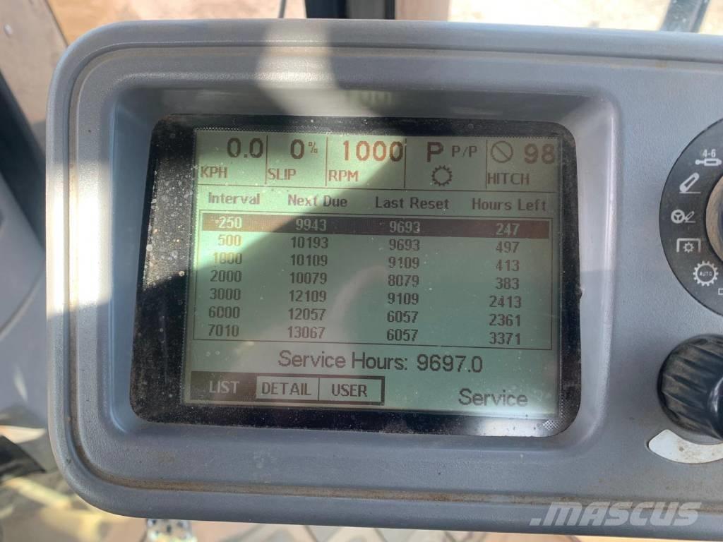 Challenger MT 765 B Traktoriai