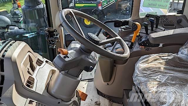 John Deere JD 6120M Traktoriai