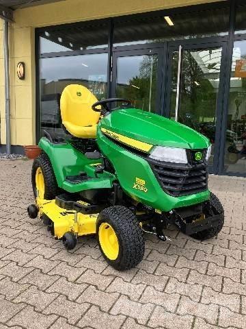 John Deere X590 Sodo traktoriukai-vejapjovės