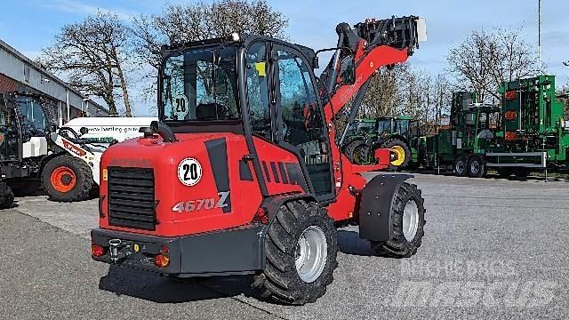 Schäffer 4670Z-2 Teleskopiniai krautuvai žemės ūkiui