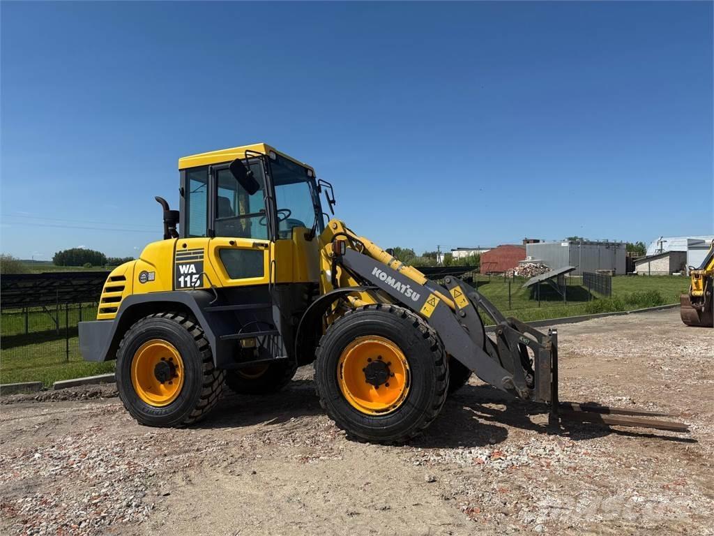Komatsu  Naudoti ratiniai krautuvai