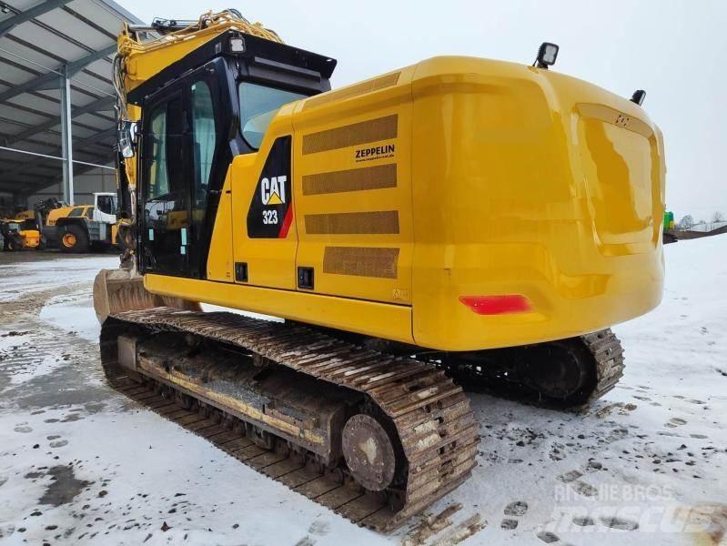 CAT 323 (07B) Vikšriniai ekskavatoriai