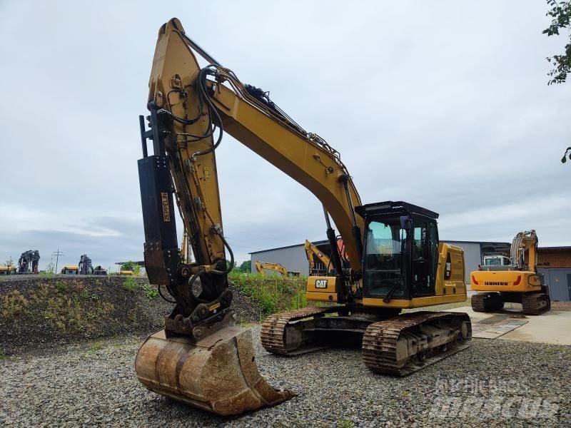 CAT 323 (07B) Vikšriniai ekskavatoriai