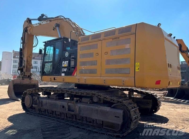 CAT 374FL Vikšriniai ekskavatoriai