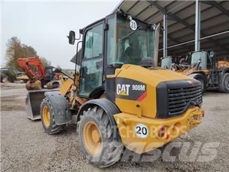 CAT 908 Naudoti ratiniai krautuvai