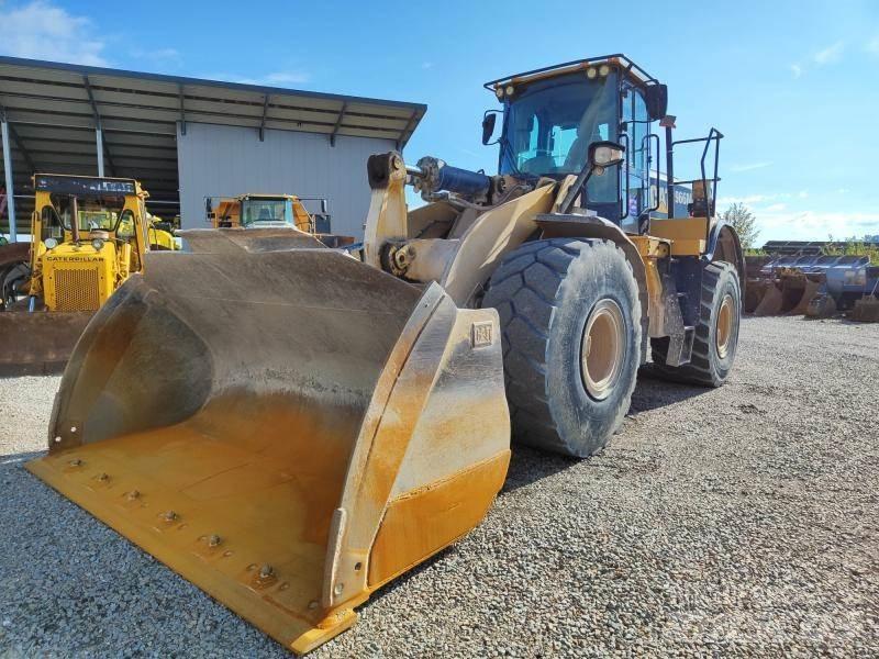 CAT 966M Naudoti ratiniai krautuvai