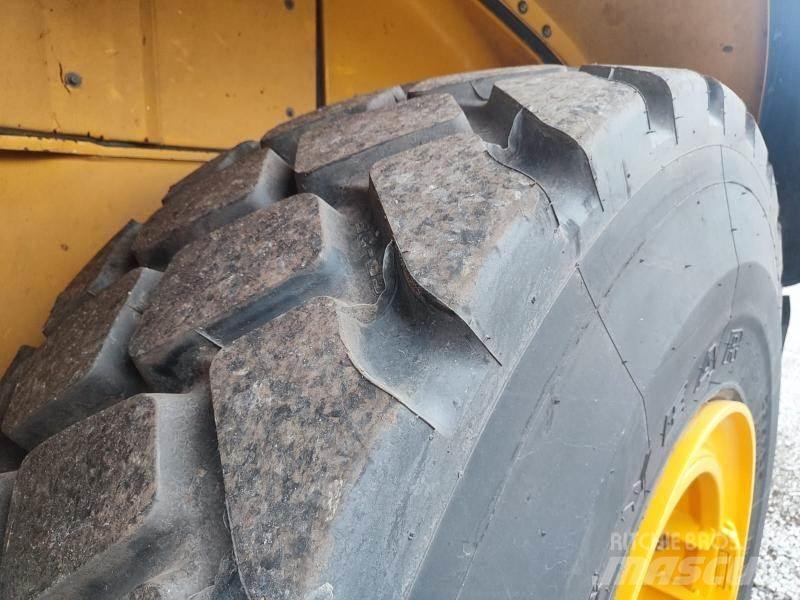 Volvo L150H Naudoti ratiniai krautuvai
