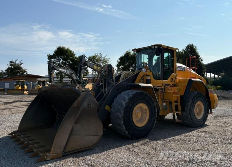 Volvo L180H Naudoti ratiniai krautuvai