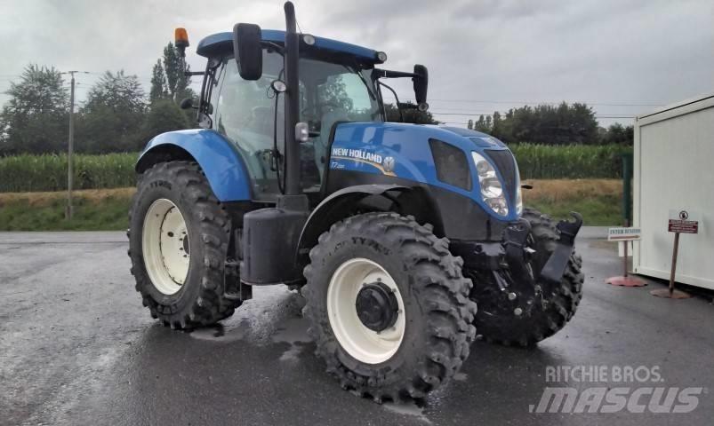 New Holland T 7.200 Traktoriai