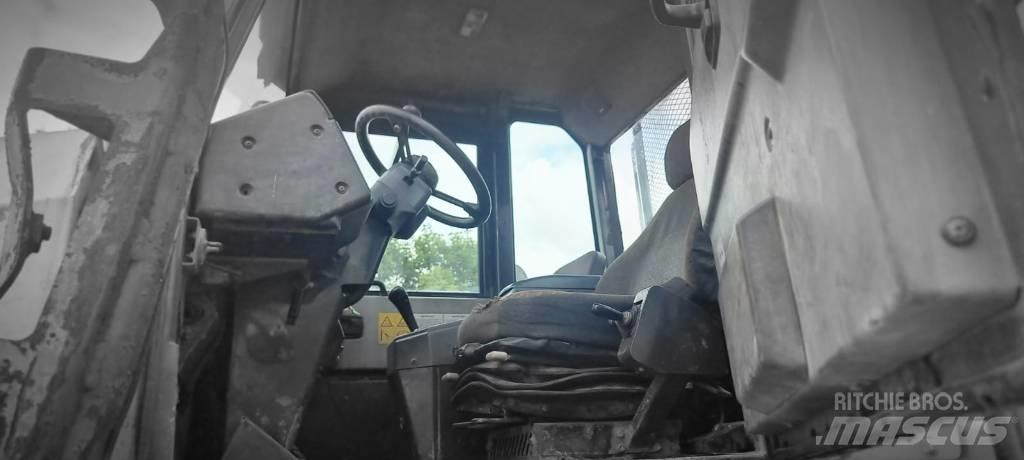 Komatsu HM 300-2 Karjeriniai savivarčiai