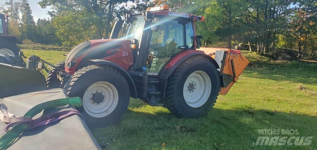 Valtra N114HT5 Traktoriai