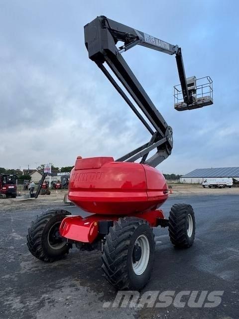 Manitou 200 ATJ Kompaktiškas savaeigis strėlinis keltuvas